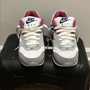 Nike Kids Sneakers - Gray, White, and Pink